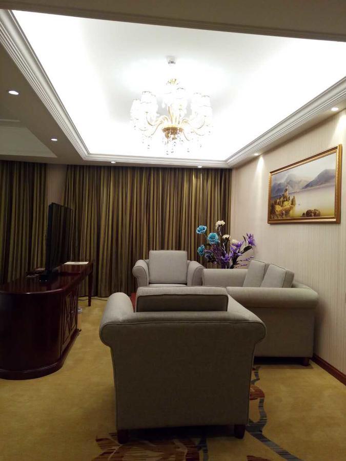 Vienna Hotel Zhongshan Guzhen Town Center Ngoại thất bức ảnh